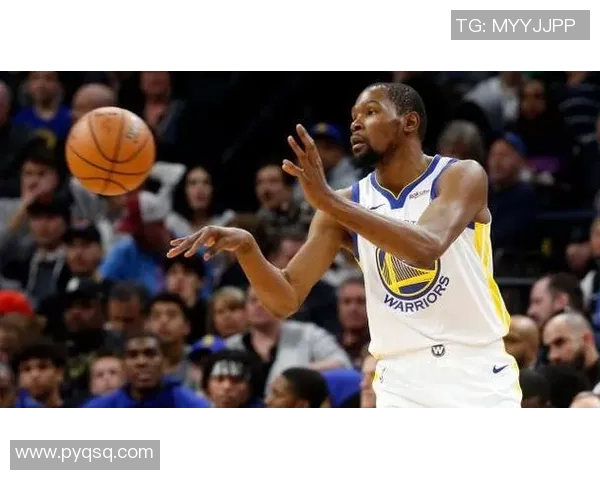 北京篮球队的整体压制策略揭秘与战术分析探讨